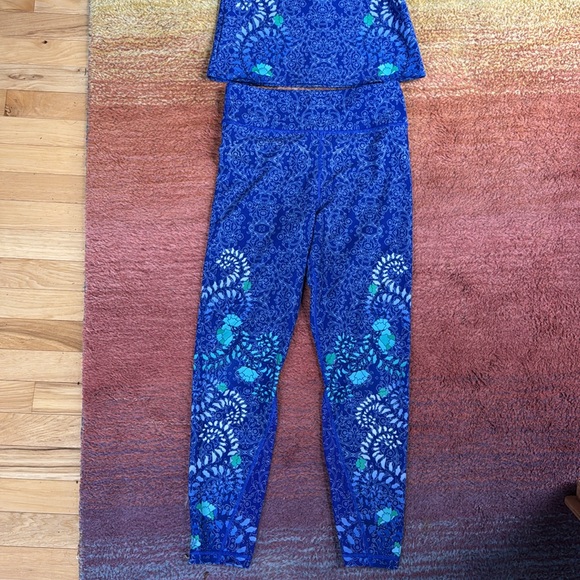 Johnny Was Wild Flower Active Set - Picture 3 of 6